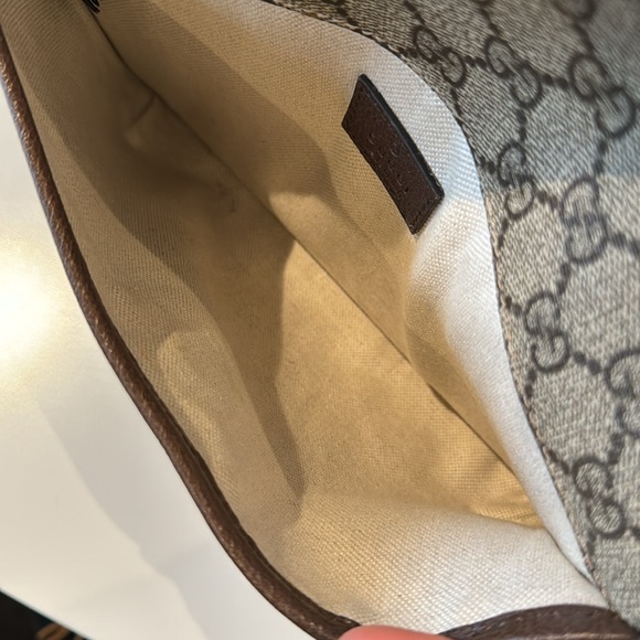 GUCCI NEO VINTAGE SMALL BELT BAG - Picture 7 of 8